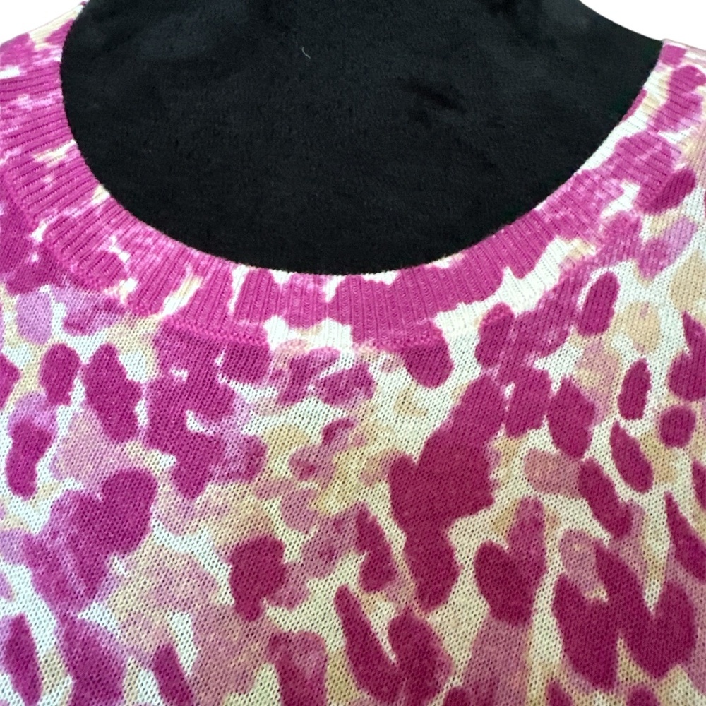 Banana Republic Pink and Cream Patterned Sweater - Picture 2 of 5